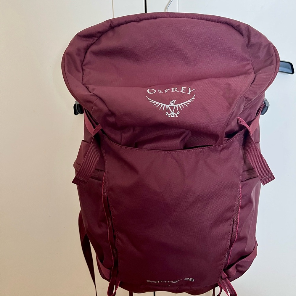 Osprey Skimmer 28 Burgundy Backpack